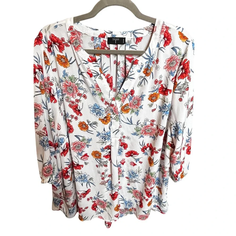 Tahari Floral Pullover Top 2X White